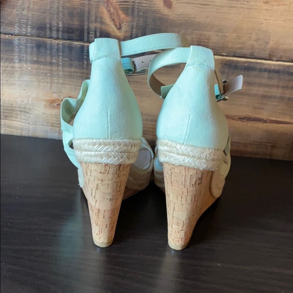 Sea green espadrilles with ruffle details - Picture 3 of 3